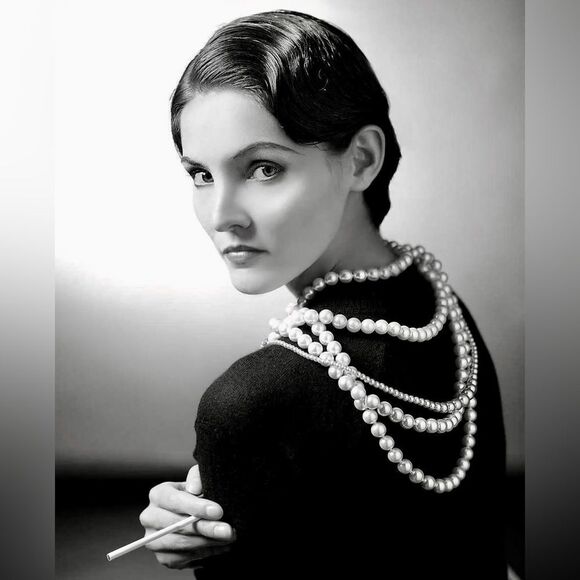 “Don’t be like the rest of them, darling!” Coco Chanel fashion print collection - Picture 2 of 2